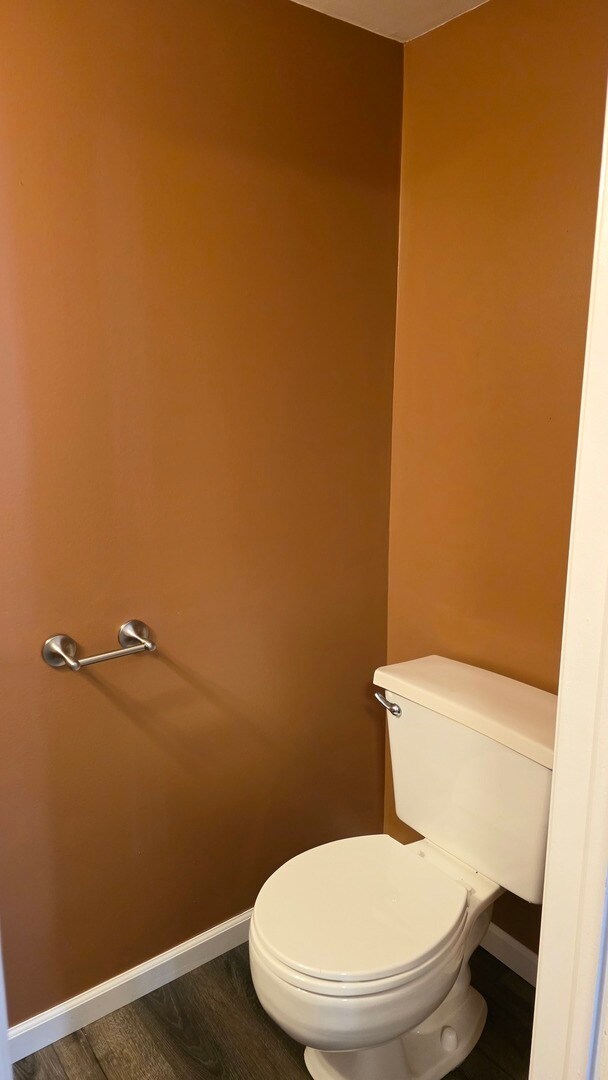 Building Photo - 462 Thomas Paine Ct