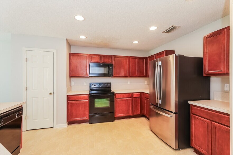 Building Photo - 150 Bedstone Drive