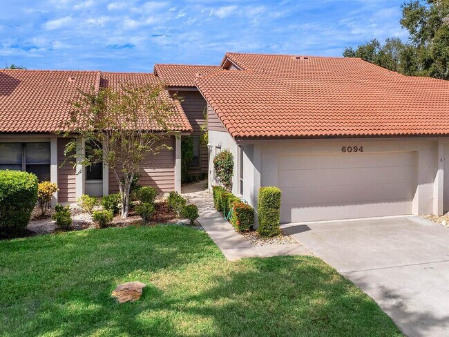 Building Photo - 6094 Wilshire Blvd