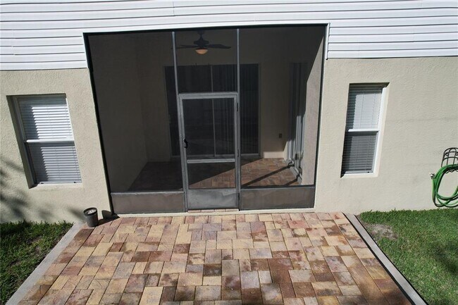 Building Photo - 739 Straw Lake Dr