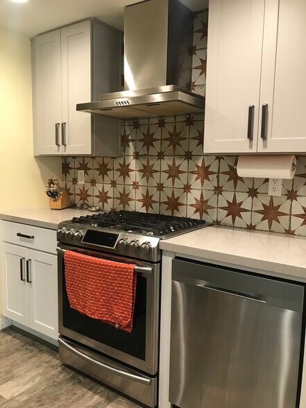 Kitchen - 70100 Mirage Cove Dr