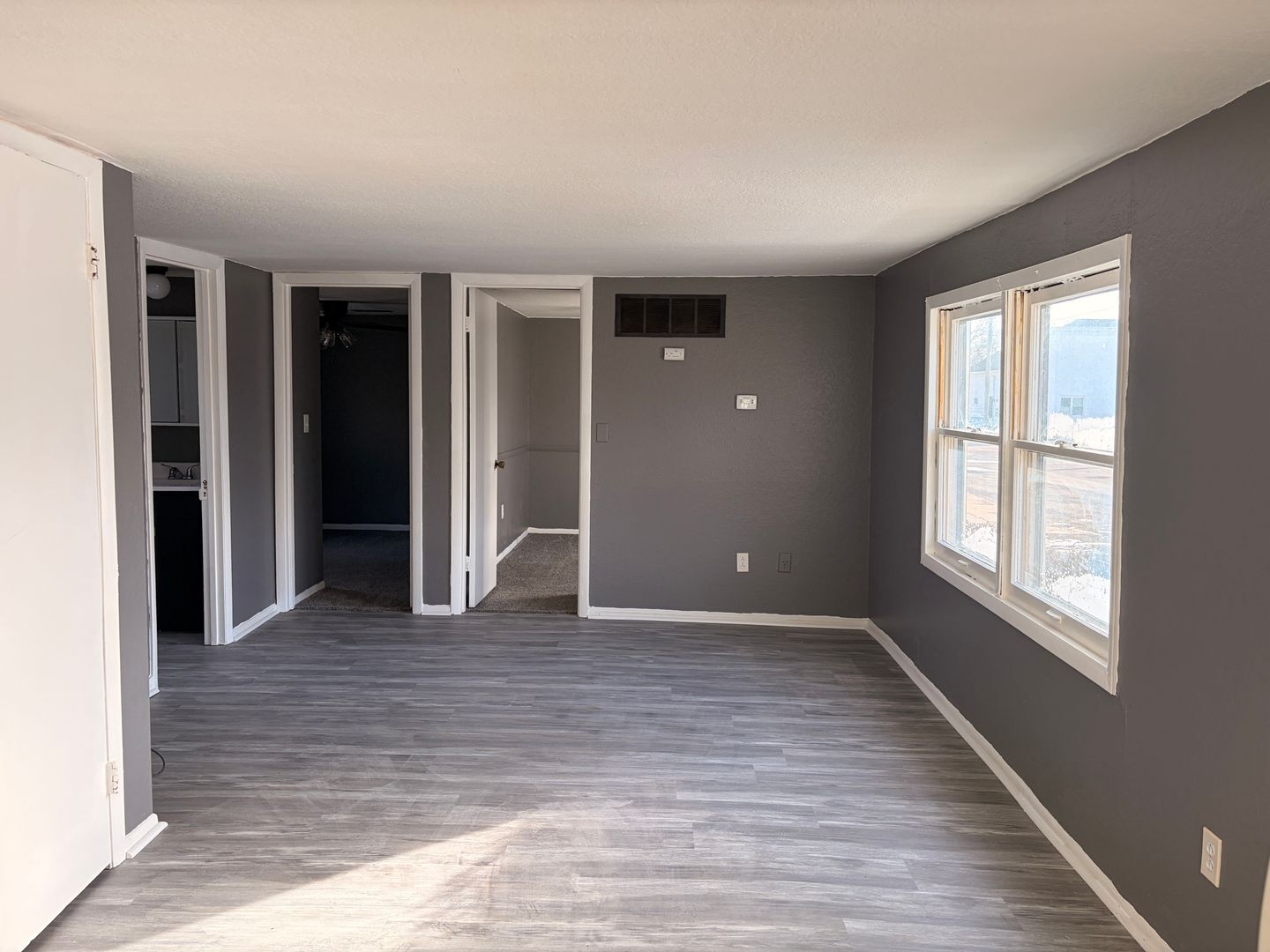 Building Photo - 104 W Bennett St