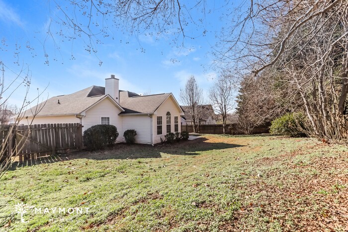 Building Photo - 5285 Yellow Pine Dr