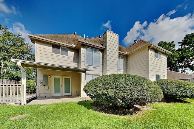 Building Photo - 12522 Lusterleaf Dr