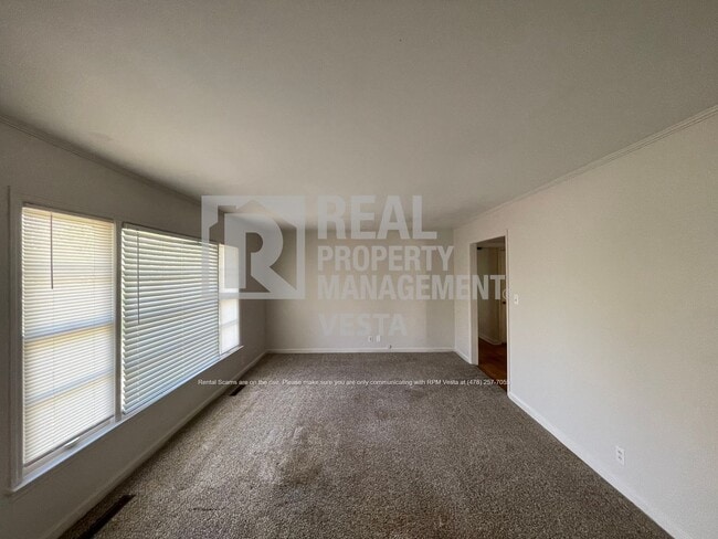 Building Photo - 796 Lee Rd