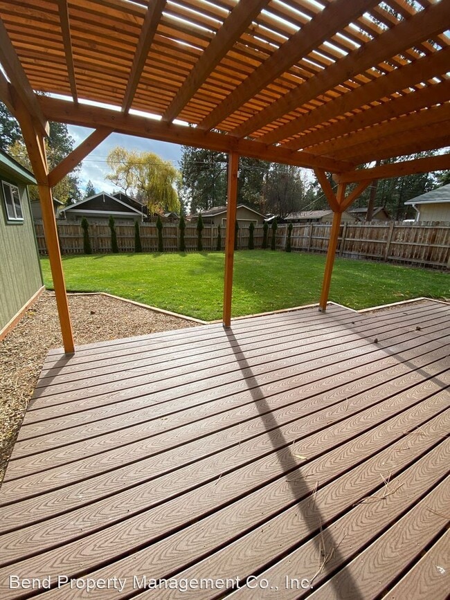 Building Photo - 3 br, 1 bath House - 1459 NW Kingston