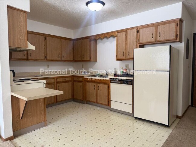 Building Photo - 1310 34th Ave S