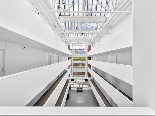 Building Photo - 42 8th St