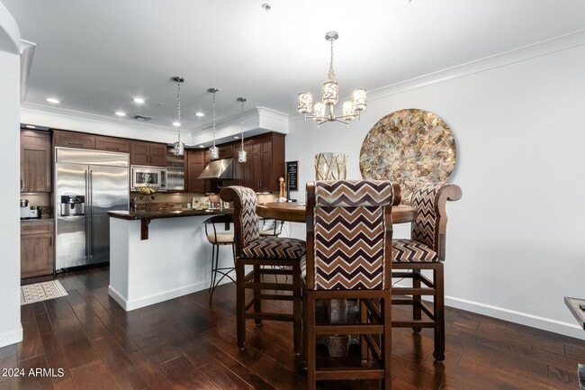 Building Photo - 4909 N Woodmere Fairway