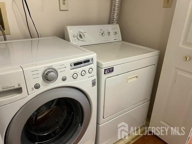 Building Photo - 304 Hampshire Dr