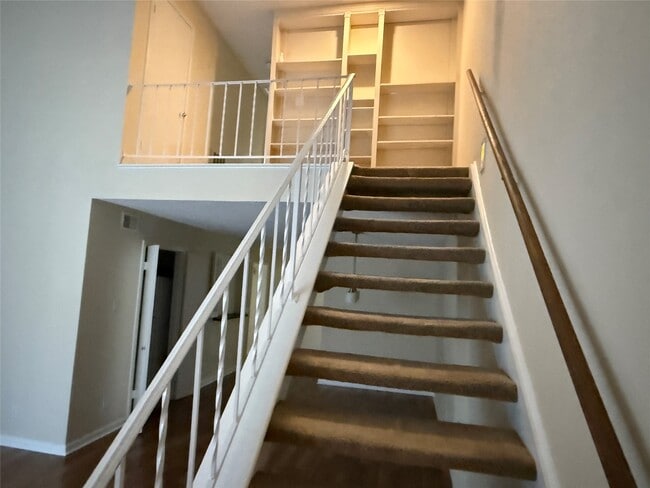 Building Photo - 14309 Misty Meadow Ln