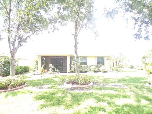 Building Photo - 6200 Falcon Lair Dr