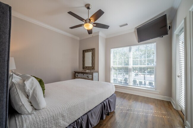 Building Photo - 257 Driftwood Rd