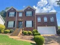 Building Photo - Harbortowne corner lot home with fenced yard and deck!