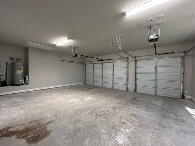 Building Photo - Azle Texas Homes For Rent "Azle ISD"