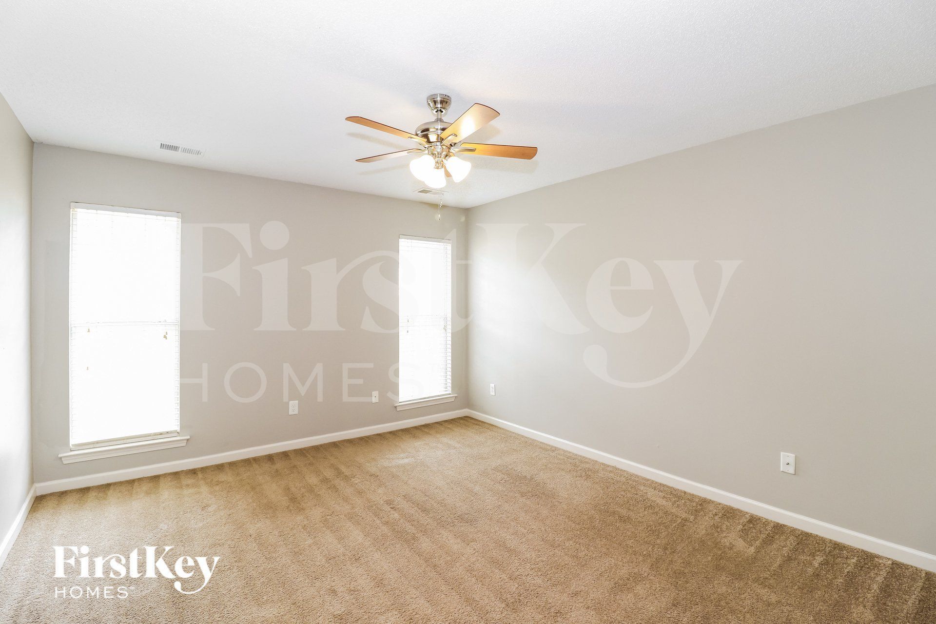 Building Photo - 10219 Cottage Oaks Cove