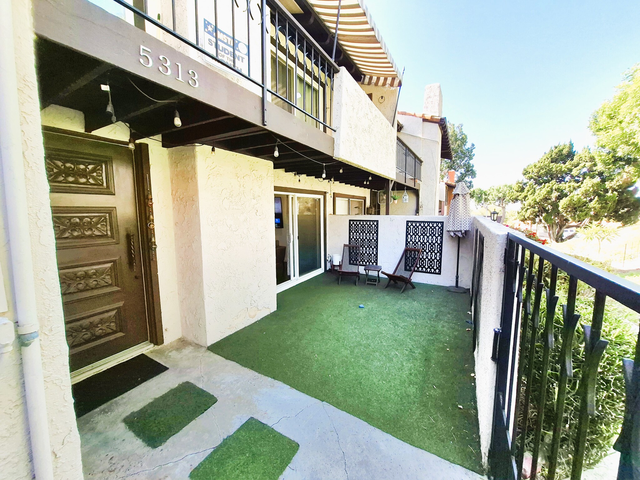 Building Photo - 5313 Sevilla Ct
