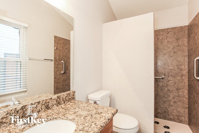 Building Photo - 13269 N 56th Ave