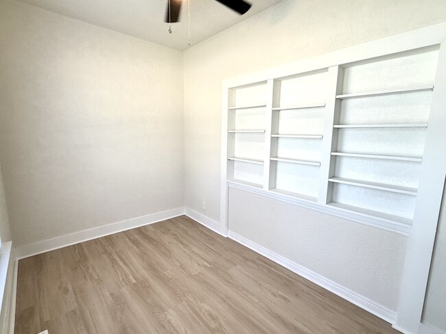 Building Photo - 901 Wolverton St
