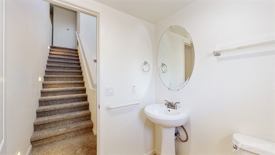 Building Photo - 2141 N 135th Dr