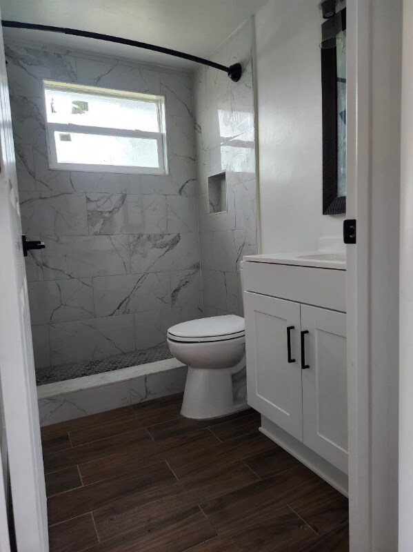 Building Photo - 17 S Columbus St