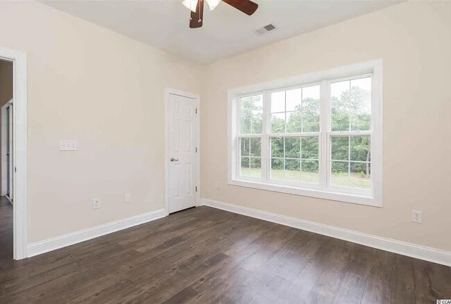 Building Photo - 4141 Hibiscus Dr