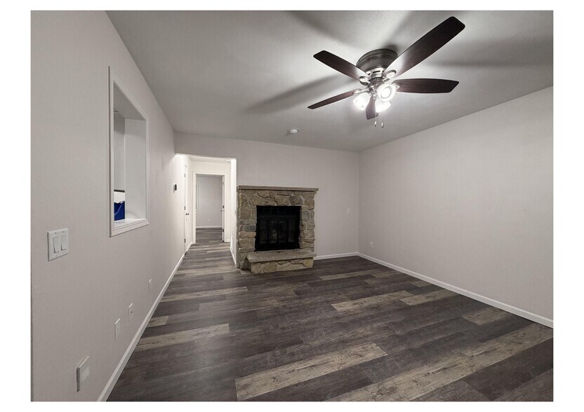 Building Photo - 2934 Cimarron Trl