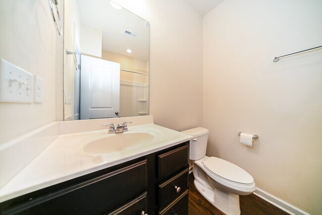 Building Photo - 504 Overo Dr