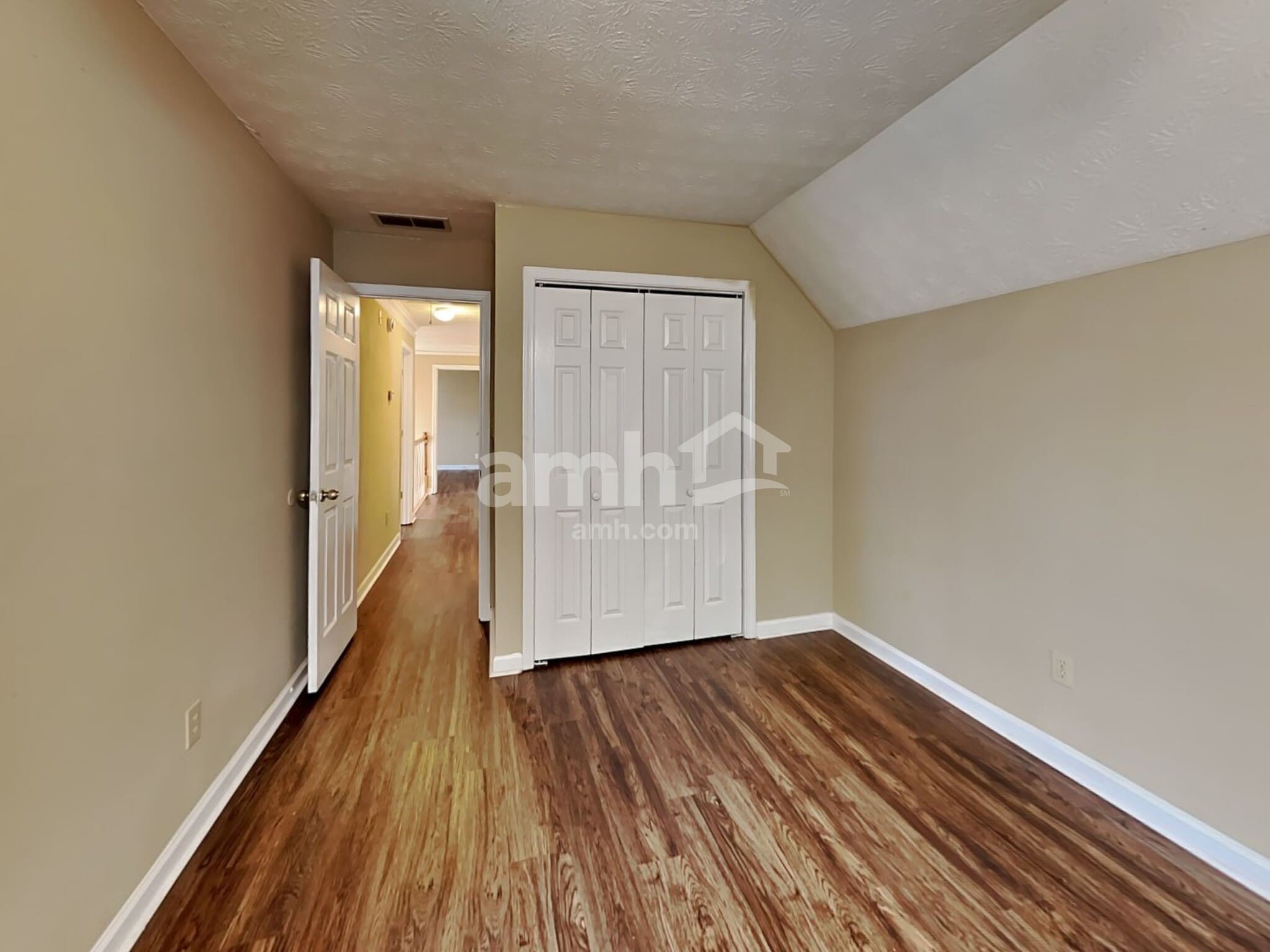 Building Photo - 2620 Loch Way