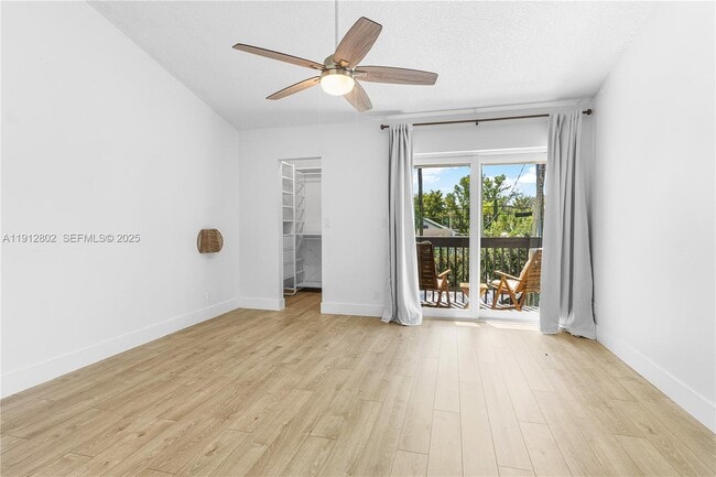 Building Photo - 1616 NE 5th St