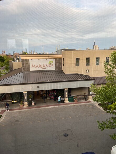 View from unit. - 2057 W Chicago Ave