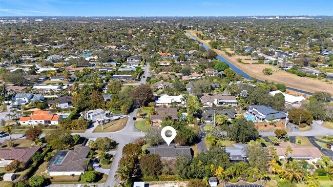 Building Photo - 9980 SW 128th St