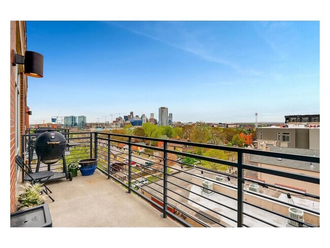 Building Photo - Luxurious penthouse that sits on the top floor overlooking Denver's skyline in the heart of LoHi