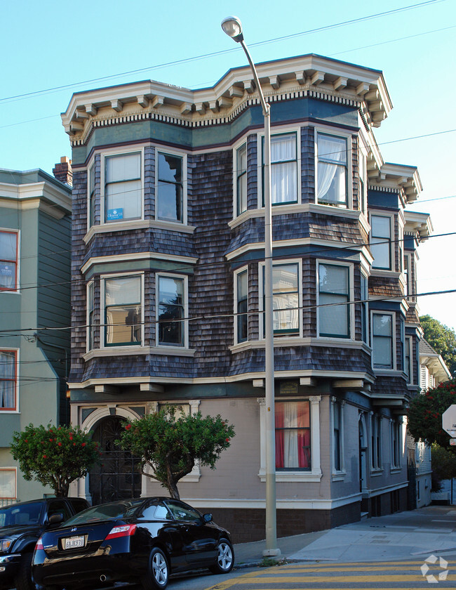 Building Photo - 1118 Waller St