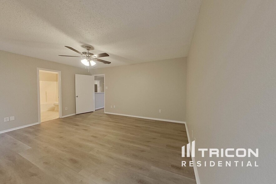 Building Photo - 6429 Riverwater Trail