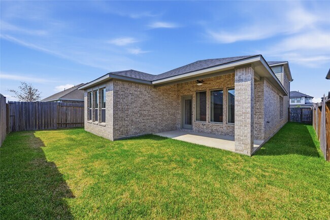 Building Photo - 31327 Sellers Terrace Dr
