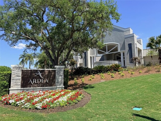 Building Photo - 260 Woodlake Ln