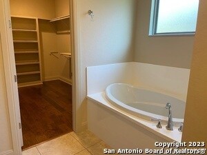 Building Photo - 25822 Peregrine Ridge