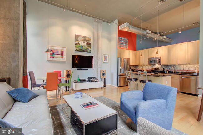 Building Photo - 2720 S Arlington Mill Dr