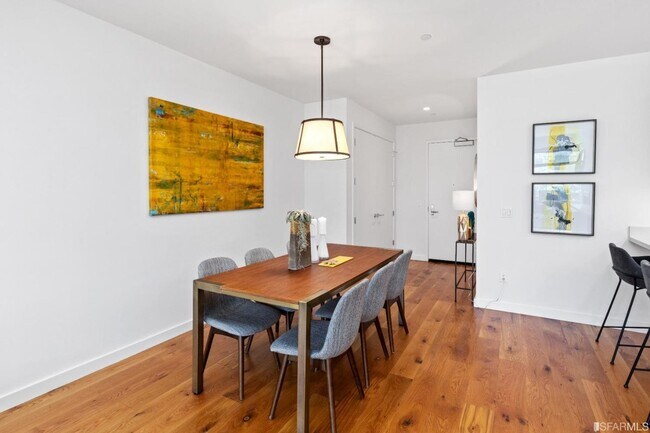 Building Photo - Coming Soon! Spacious 3BR Corner Condomini...