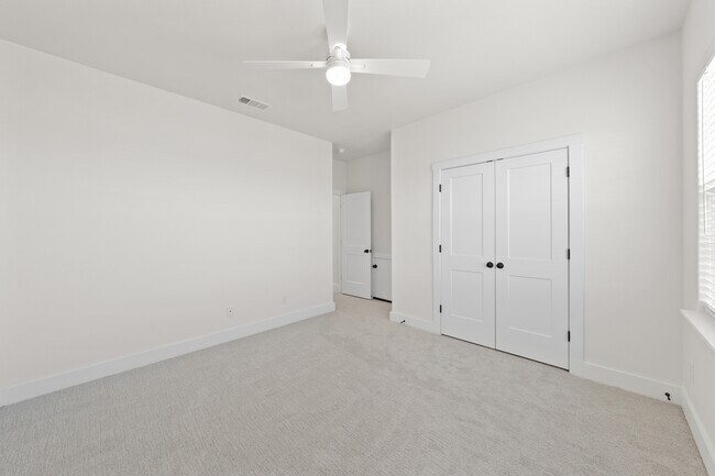 Building Photo - 6716 Abode Ave