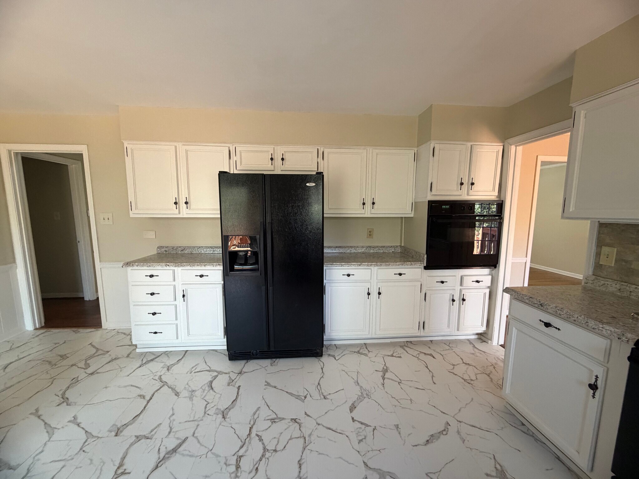 Building Photo - 5109 Forest Oaks Dr