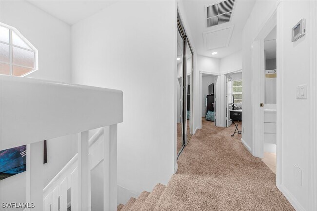 Building Photo - 5633 Cove Cir
