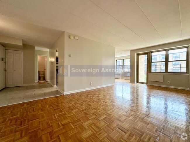 Building Photo - 111 N 3rd Ave