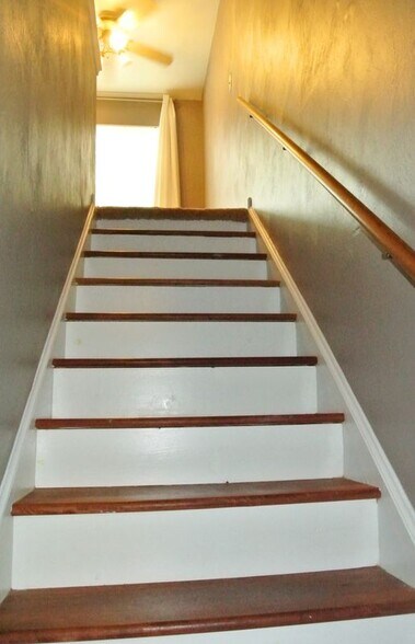 Building Photo - 2621 Meckley Ct