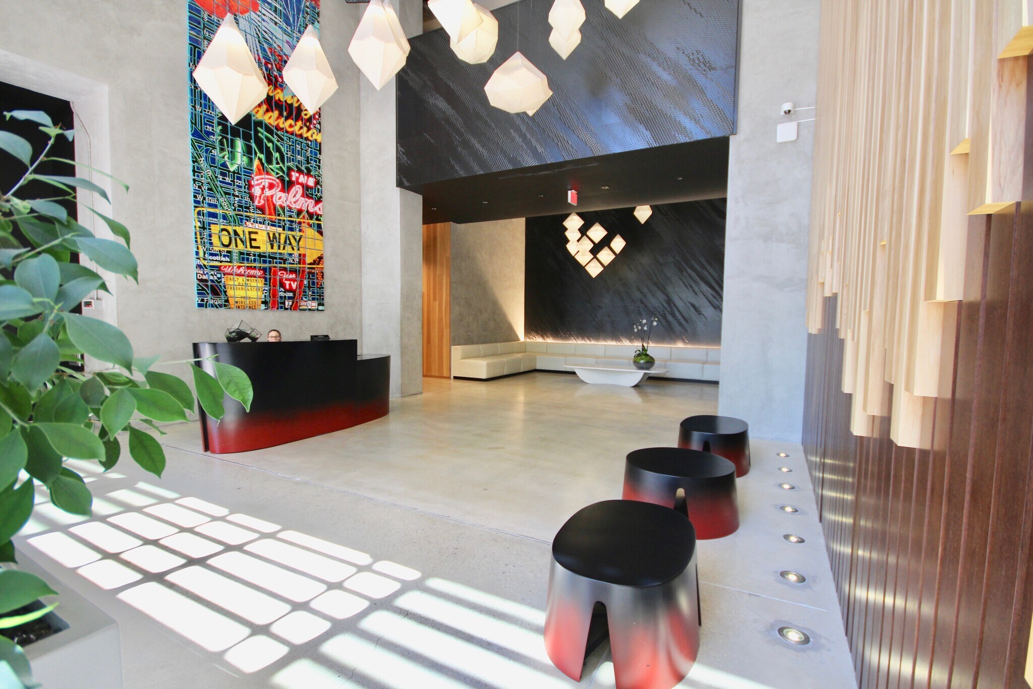 Lobby - 151 SE 1st St