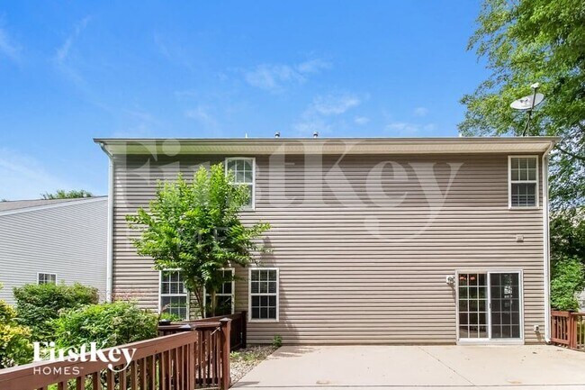 Building Photo - 4015 Shadetree Dr