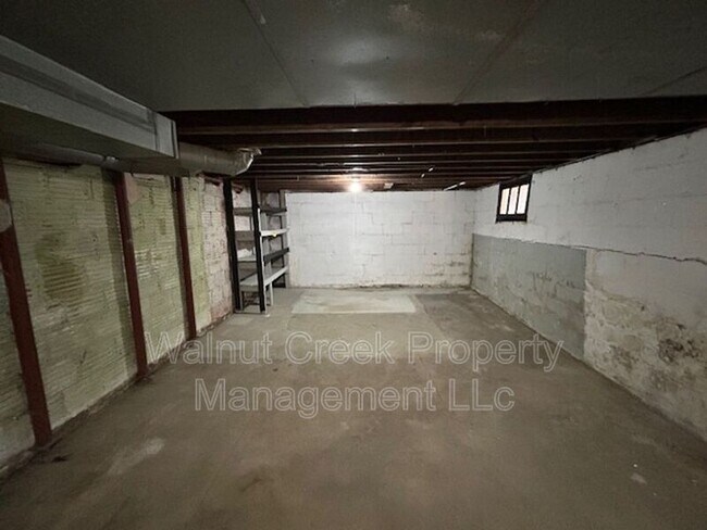 Building Photo - 3235 Grove Ave