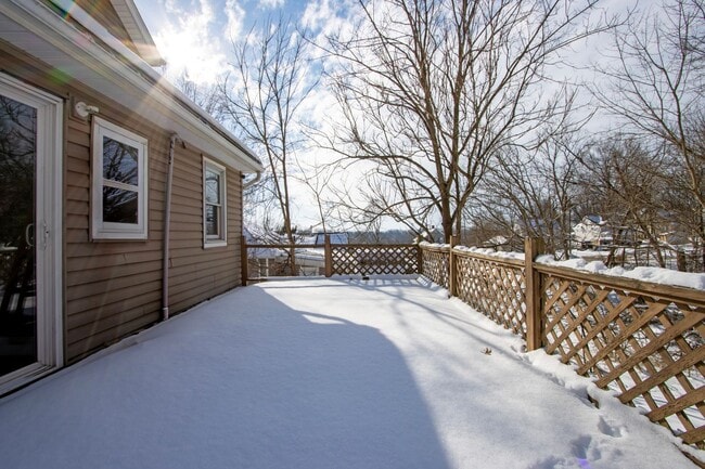 Building Photo - Two bedroom, single-family home