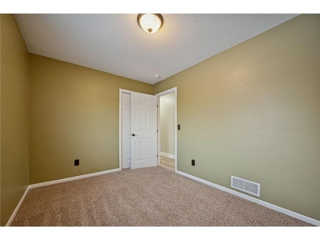 Building Photo - 3824 Tower Pond Dr